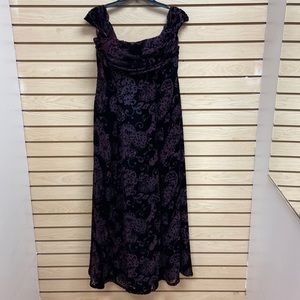 Gaslit Women fancy evening dress size 12